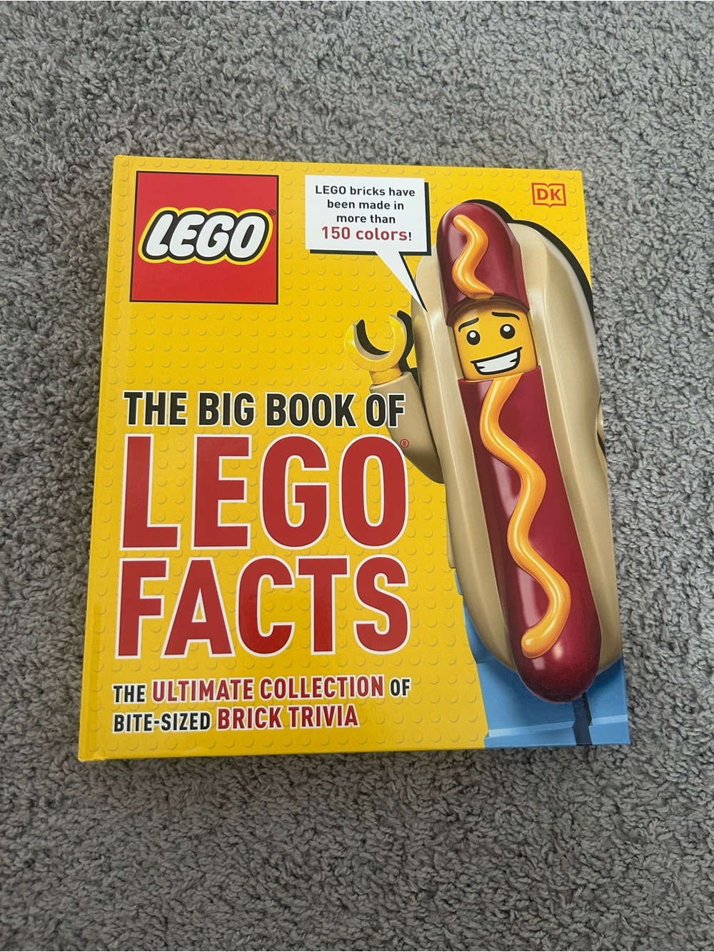 LEGO The Big Book of LEGO Facts - Simon Hugo